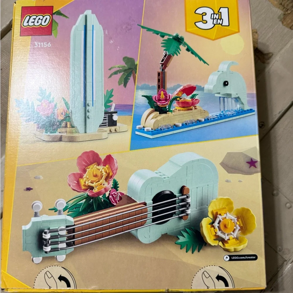 LEGO Creator Tropical Ukulele 31156 Retired 3-in-1 Set NIB - Picture 2 of 2